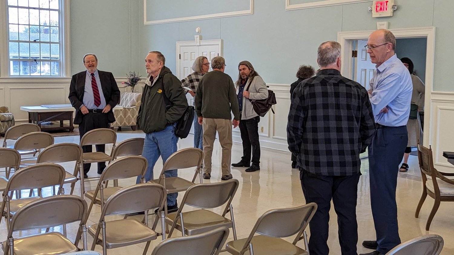 Springfield City Council’s longest-serving member, Craig Hosmer, far right, held a town hall meeting at National Avenue Christian Church last night to discuss development issues and accept questions. 